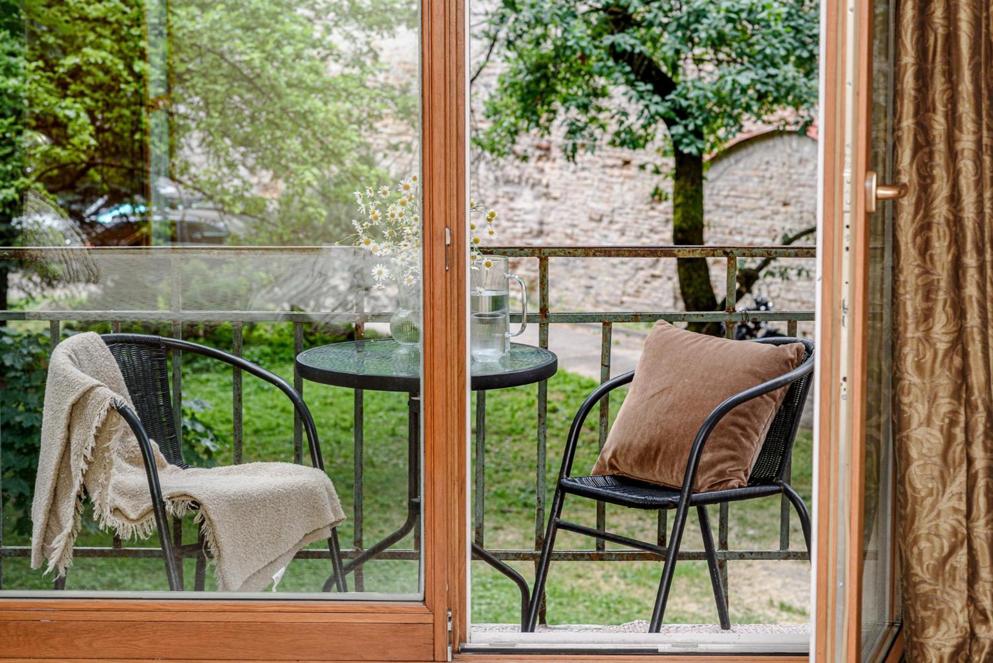 Jacuzzi Apartments X Free Parking X Self Check-In 24X7 By H&H Vilnius Exterior photo
