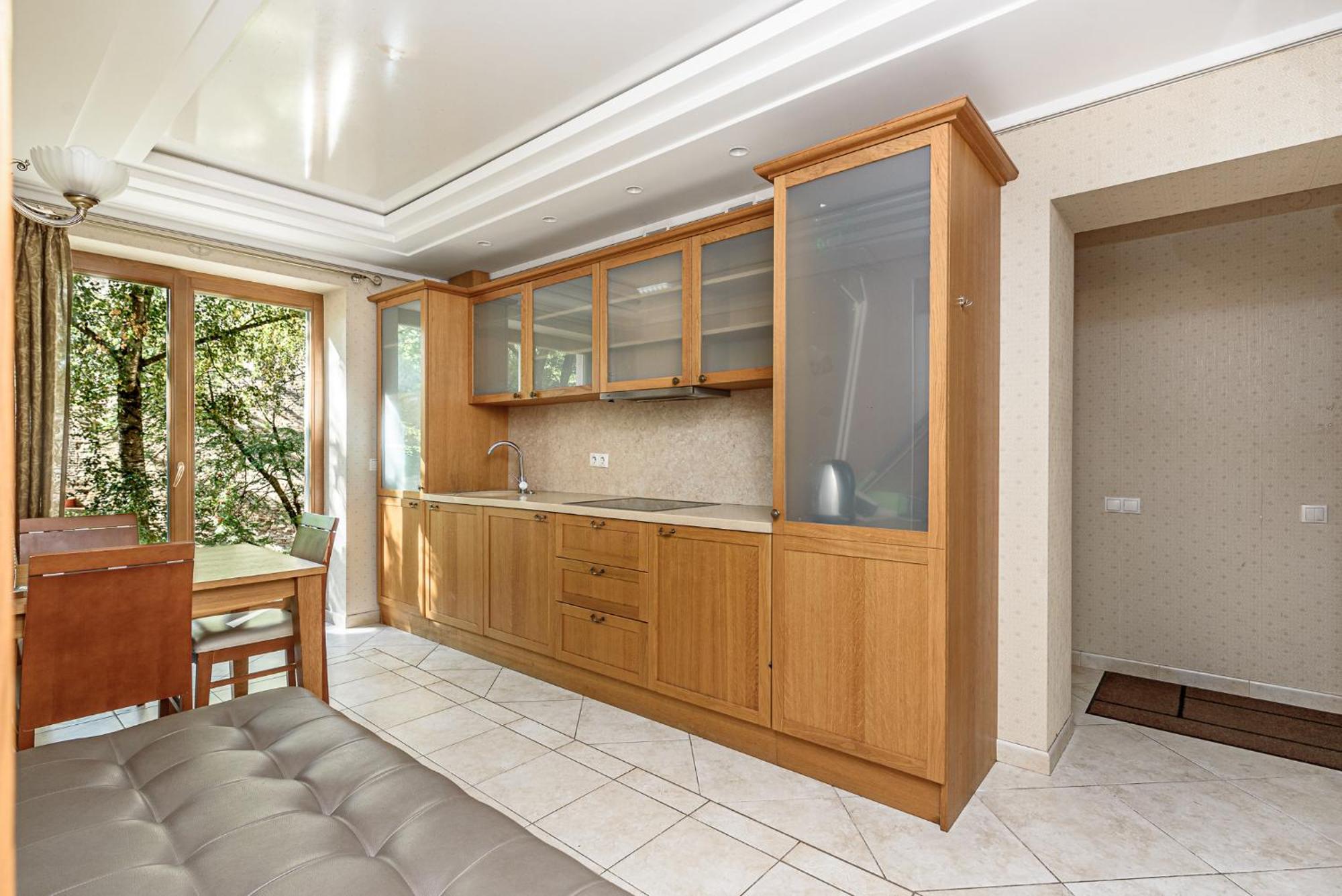 Jacuzzi Apartments X Free Parking X Self Check-In 24X7 By H&H Vilnius Exterior photo
