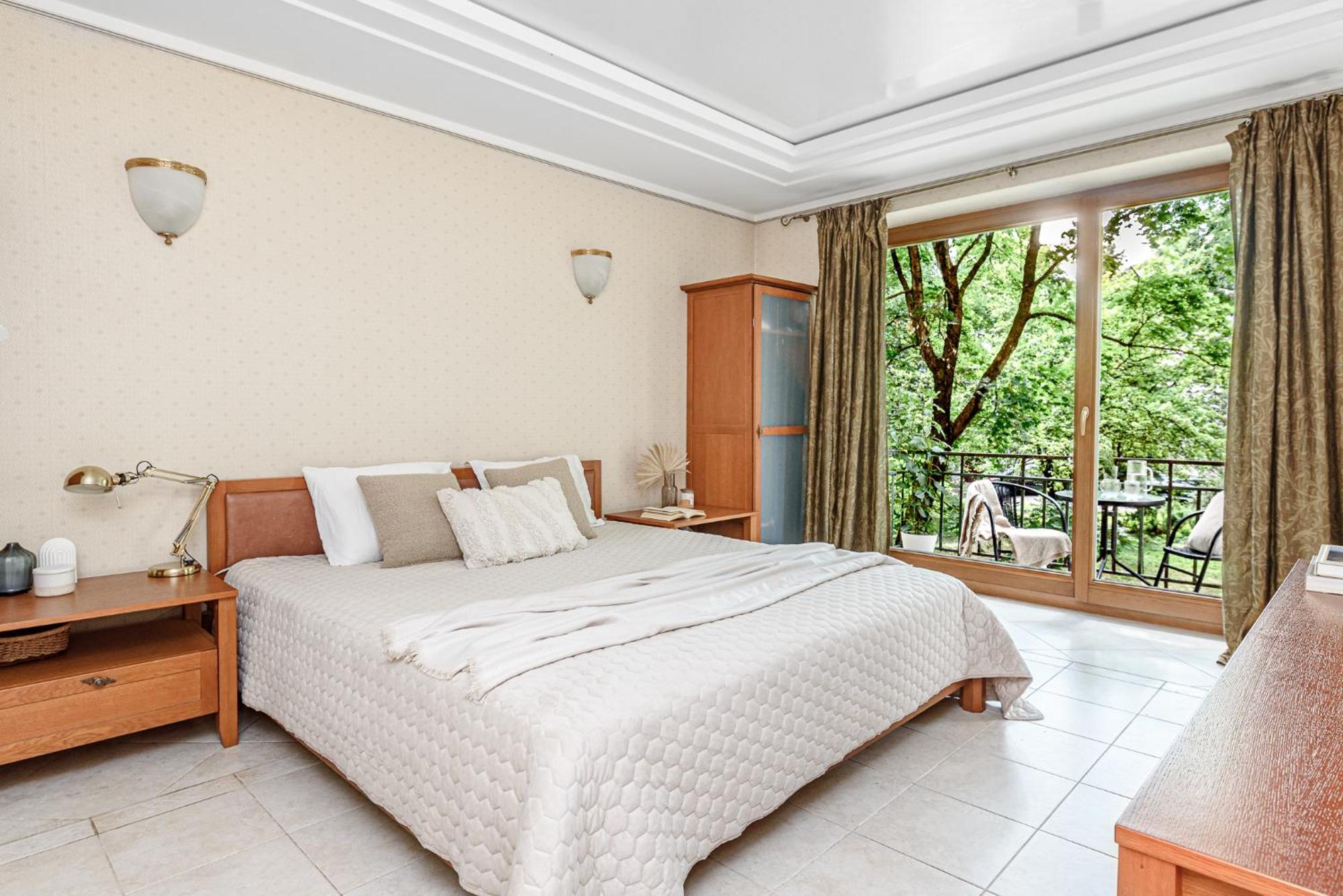 Jacuzzi Apartments X Free Parking X Self Check-In 24X7 By H&H Vilnius Exterior photo